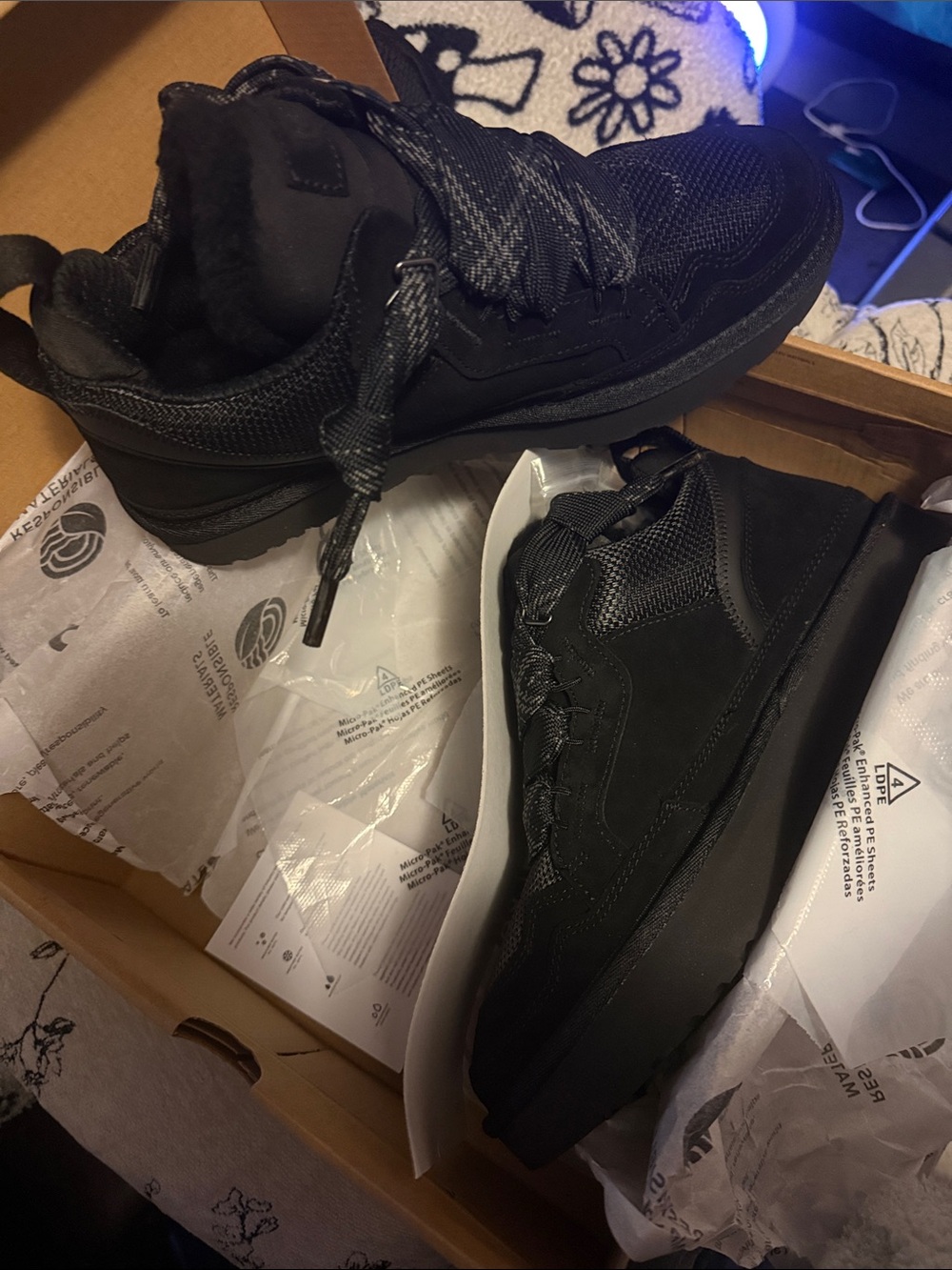 UGG  High-Top Fashion Sneakers